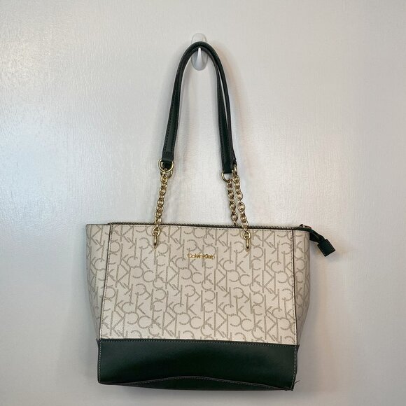 Calvin Klein Handbags - Calvin Klein Green and white shoulder bag